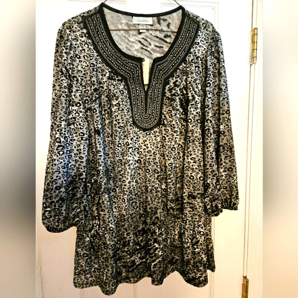 ❤️FINAL PRICE NWOT DressBarn Women's Flattery Sequined Blouse, size 1X